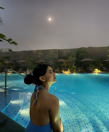 Anushka Sen art model pictures