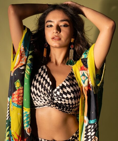 Anushka Sen pornographic star photo