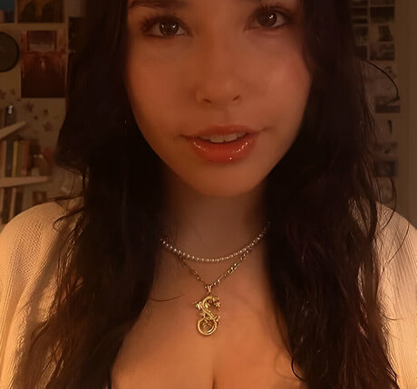 Pea Asmr beautiful actress images