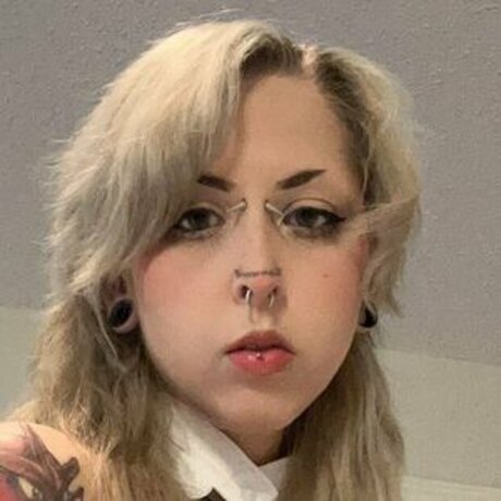 Chinchilladas adult model pics