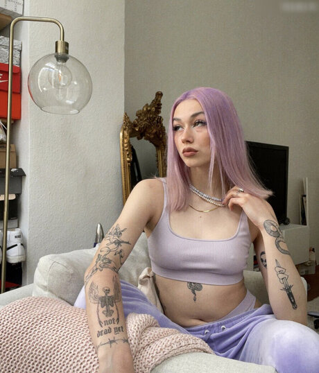 Janaxnell model porn image