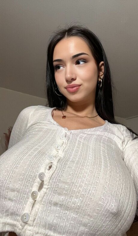 Fionaparkerx pornographic actress picture