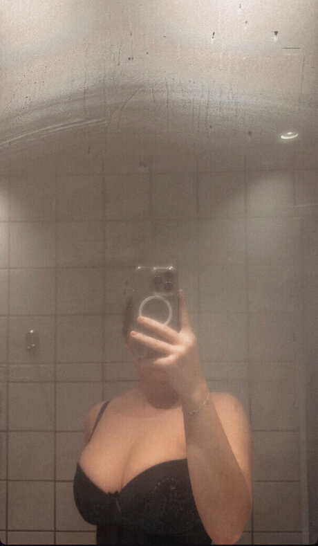 lesbian squirt onlyfans erotic photo