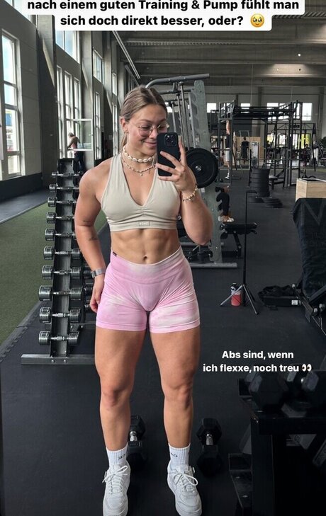 trainingfabi model perfect photos