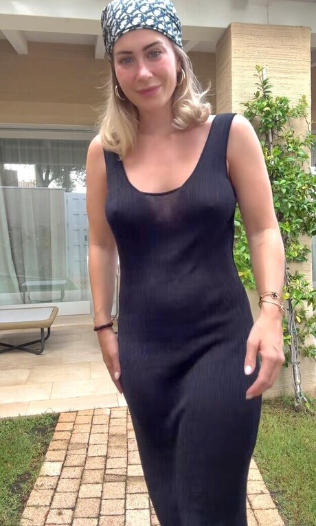 Mrs Bella star xxx img