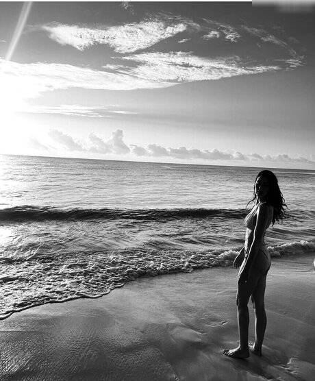 Rebecca Mir pornstar perfect gallery