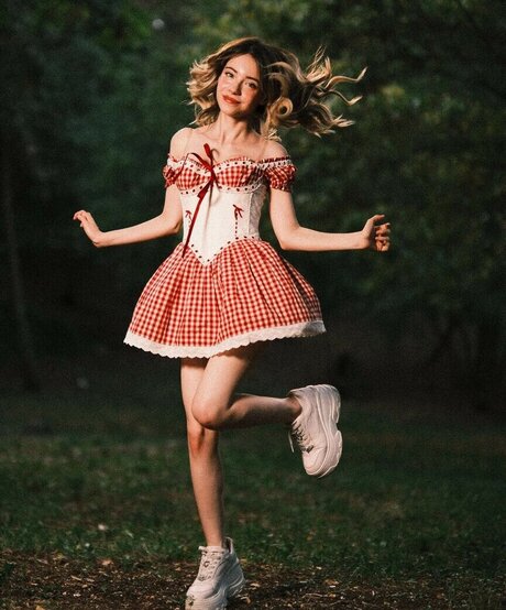 cey lazuli exclusive actress pic