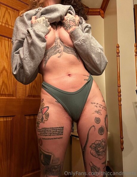 thiccandmorts free pornstar photos