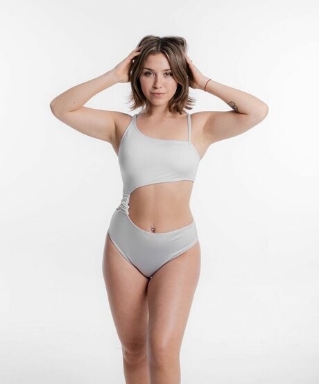 Valentina Borelli nice pornstar pics