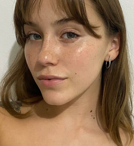 Valentina Borelli model hot gallery