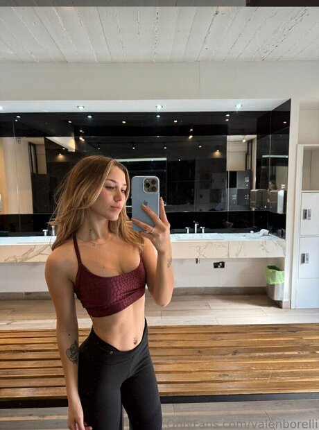 Valentina Borelli xxx model img