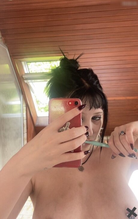 Gothminze star free image