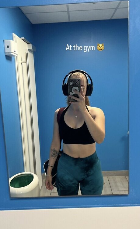 povitsliv model art archive