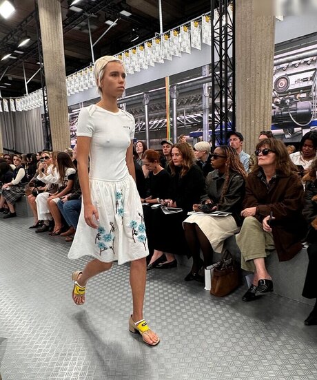 Lisa und Lena pretty actress img