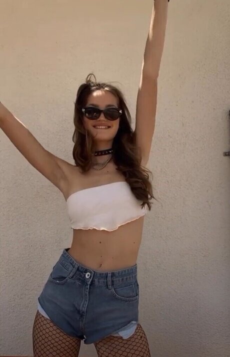 anfr00 adult star image