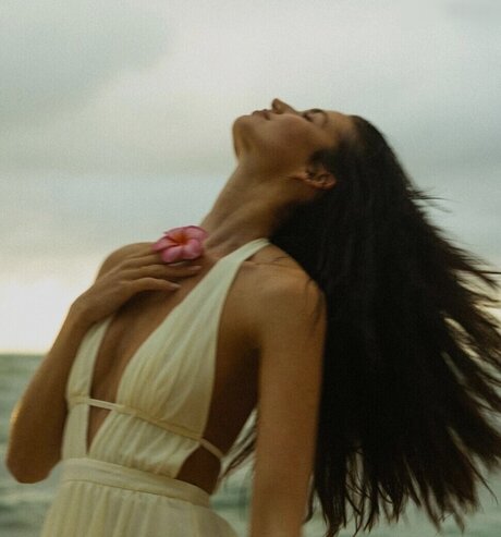 anfr00 pretty model galleries