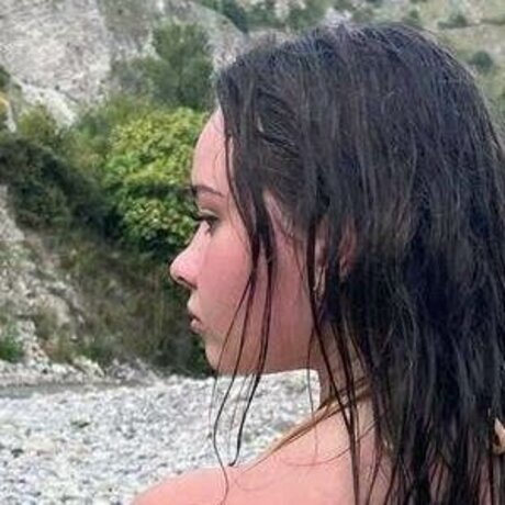 Enina24 sexy pornstar photos