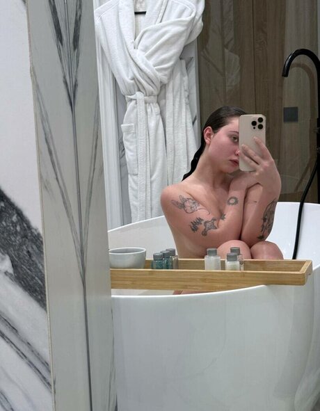 Enina24 hd actress pics