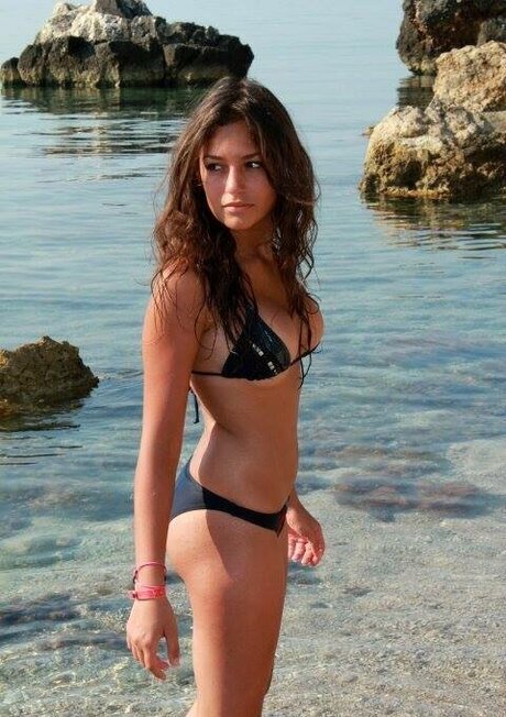 Eva Murati star nude image