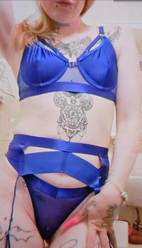 sexy brunette onlyfans beautiful naked picture