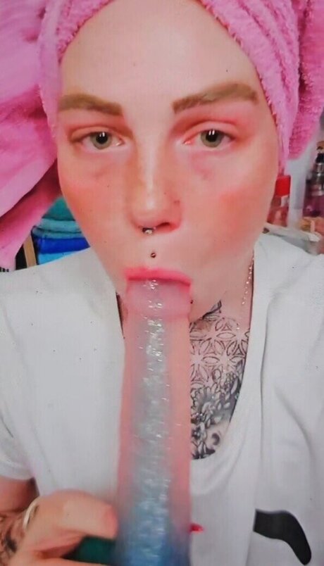 x no interest x pornographic actress galleries