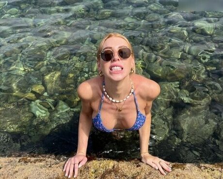 Laura Joelle hot pornstar img