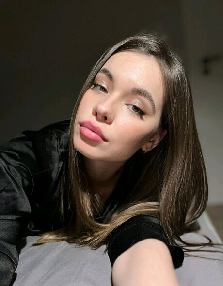 naomimorning pretty actress pic