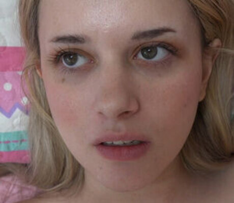 Dez Hansen pornstar naked img