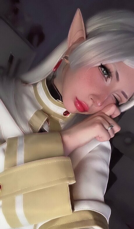 TheAwakened_ star naked picture