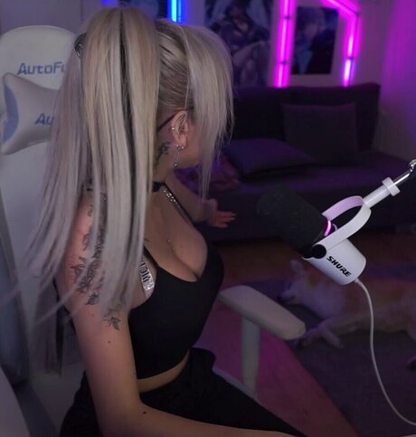 pierced onlyfans sexy naked gallery