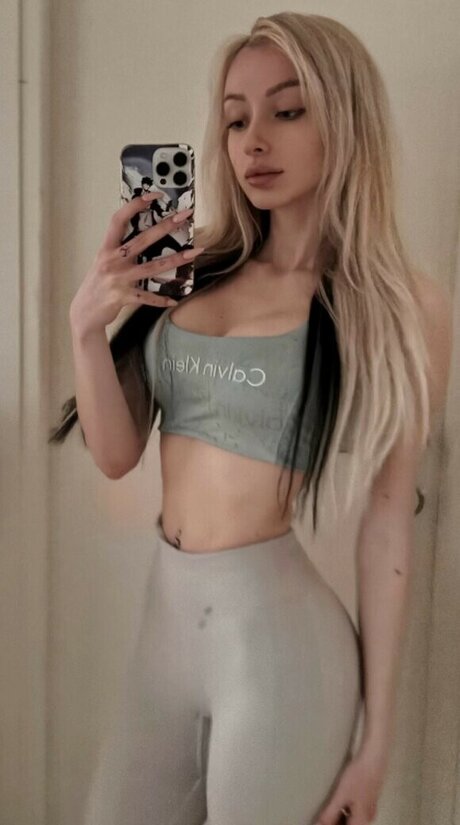 gamer onlyfans hot naked photo