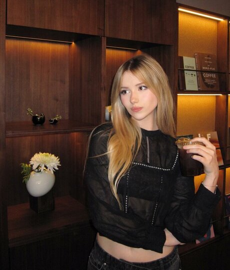 Kitty Mae model gallery