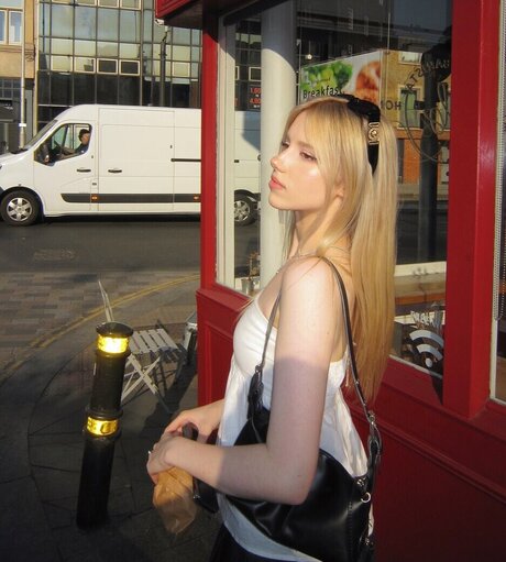 Kitty Mae model sex gallery