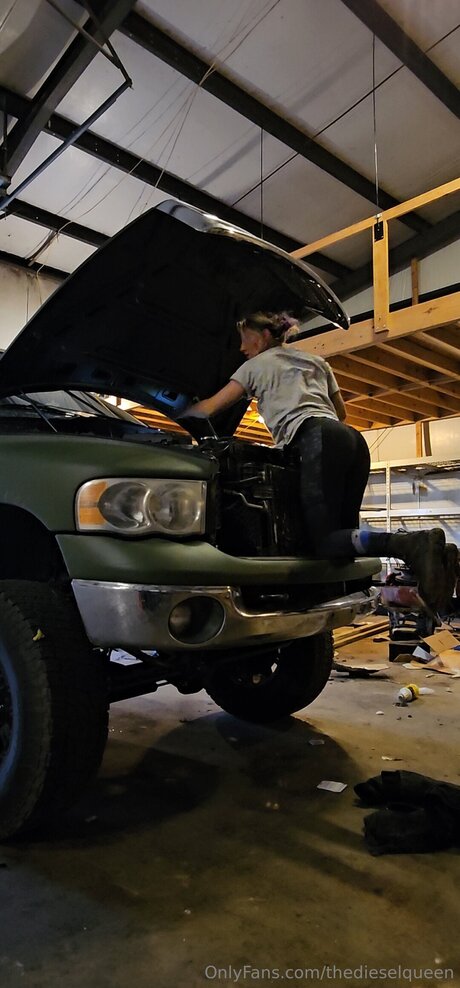 TheDieselQueen porn actress galleries