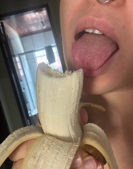 Marimar Asmr hot model picture