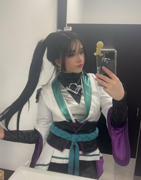 faeriies porn actress photo