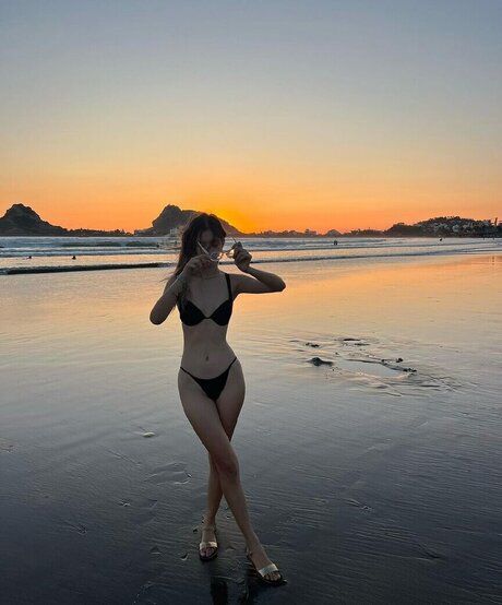 Wendy Valdez star pretty image