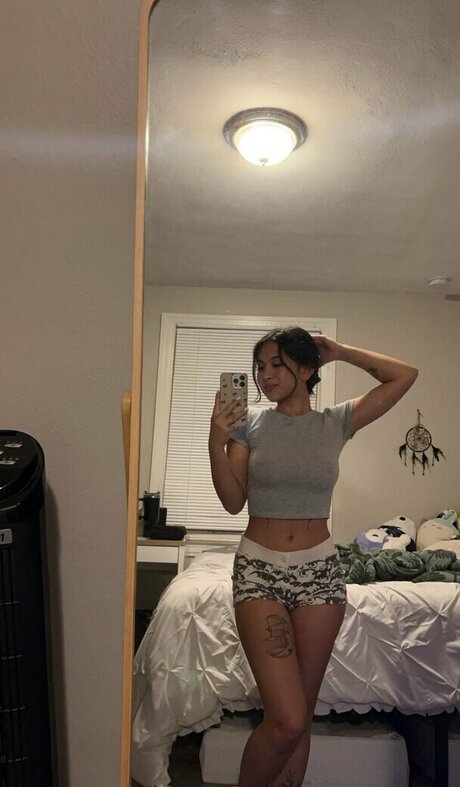 maneaterjade pretty star pictures