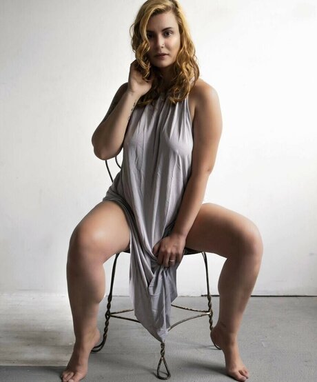 malena4216 star hot photo