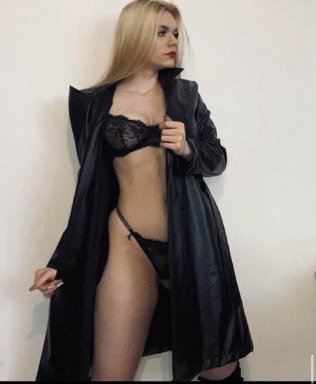 kittykattoni porn actress image