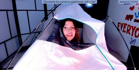 Agostinha Red hot star photo