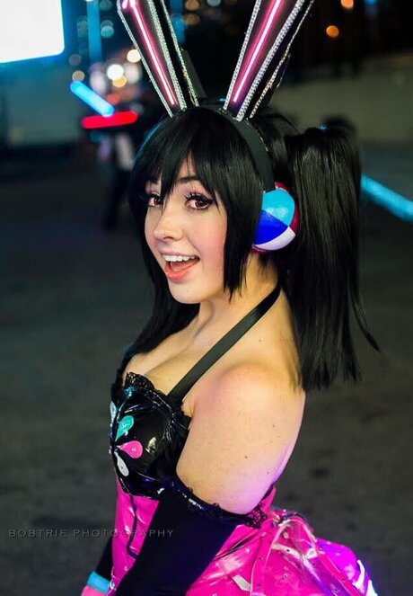 Allisuncos sexy star image