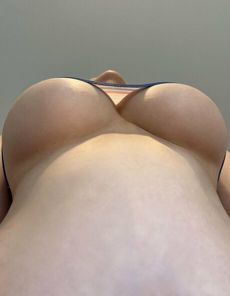 Asuasuasu0720 model hot images