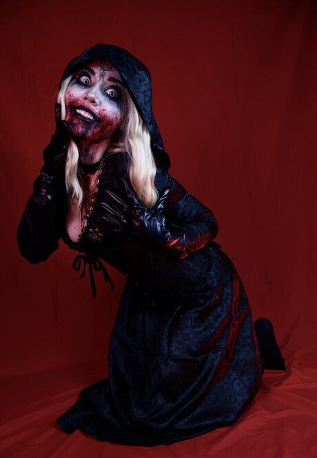 Swaggycucumber model free galleries