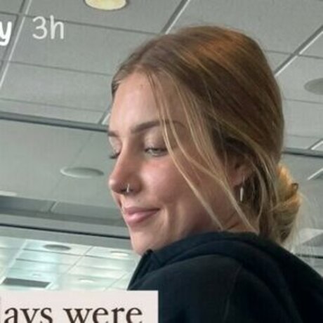 Emily Mangler nude actress image