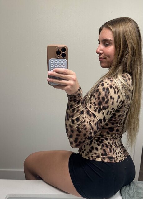 Emily Mangler pornstar hot galleries