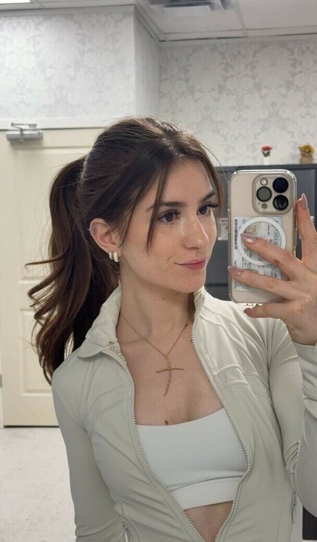 Giulia Bruno top model photo