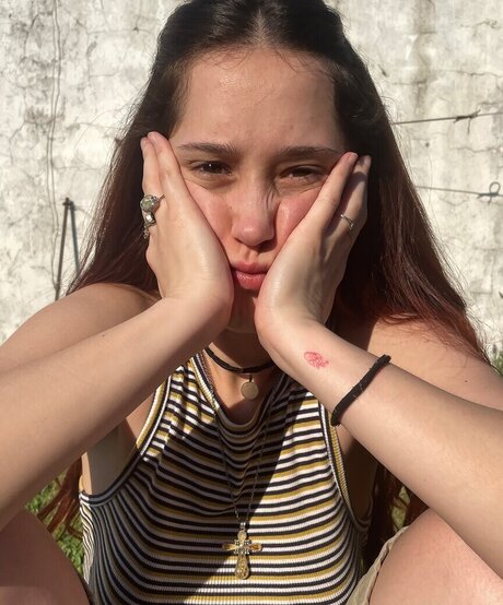 Caropardiaco beautiful model img