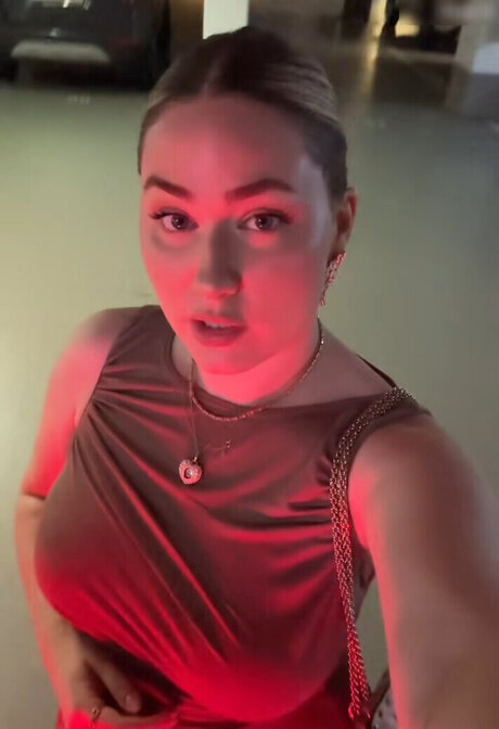 Sonny Loops erotic pornstar photos