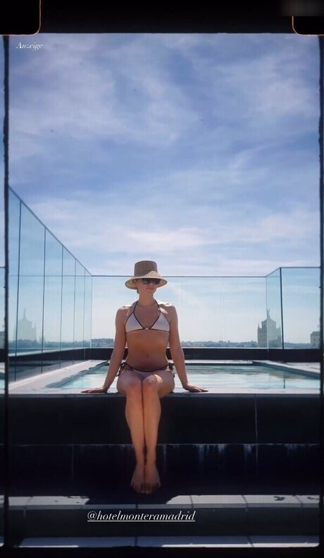 Cheyenne Pahde free pornstar photo